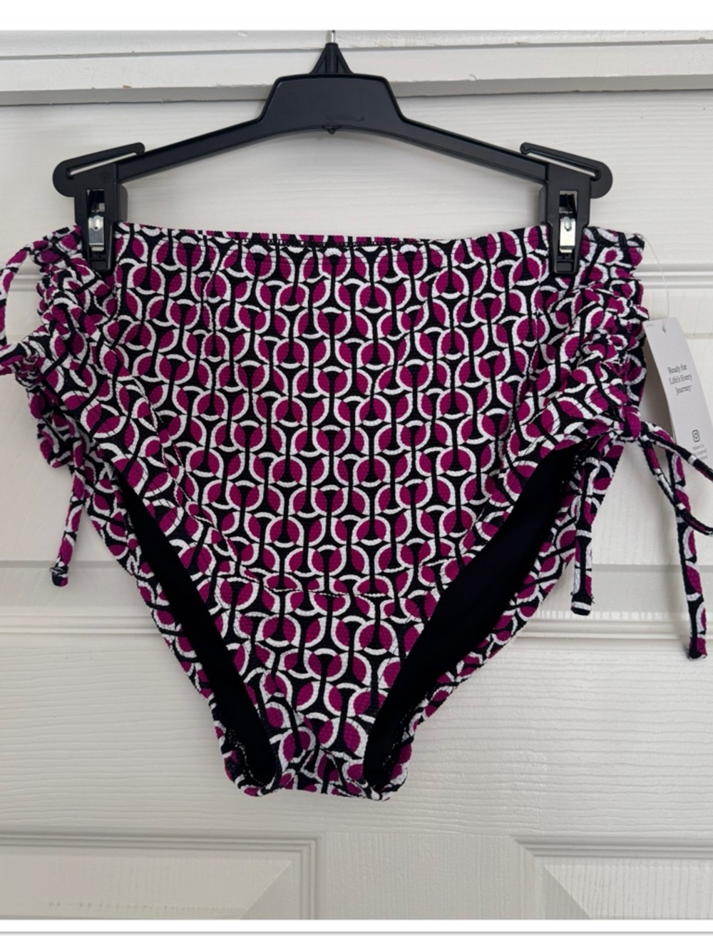 Land’s End Women’s High-Waist Geometric Bikini Texture Bottom  Magenta and Black